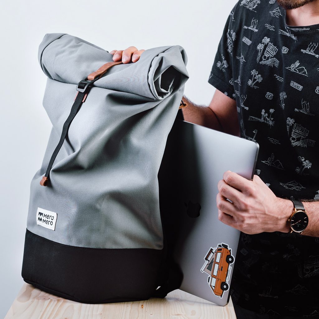 player stripe Navy Squamish roll-top backpack - MeroMero
