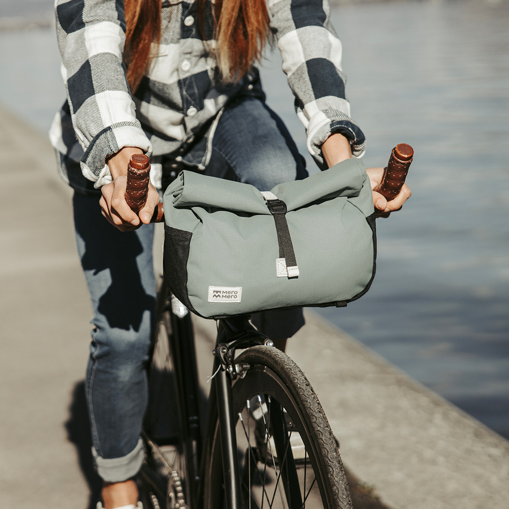 PIHA : banane / sacoche avant vélo