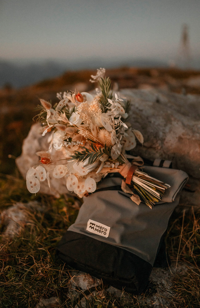 Salome Photographies Elopement au Parmelan Mini-Squamish MeroMero