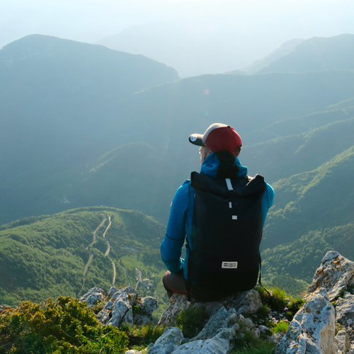 Remi Astegiano sommet montagne sac à dos MeroMero